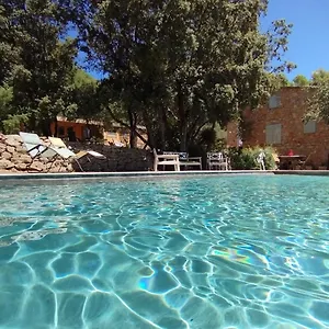 https://la-bergerie-des-colles.fr-provencehotel.com