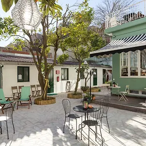 https://lxroller-lisboa-central.hotels-lisbon-portugal.com